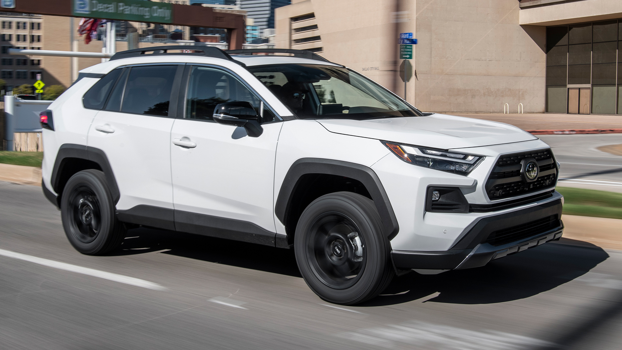 Toyota RAV4 XLE Premium 2023 SUV