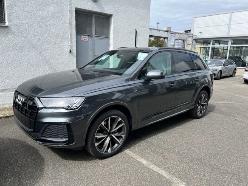 Audi Q7 Quattro 2023 SUV
