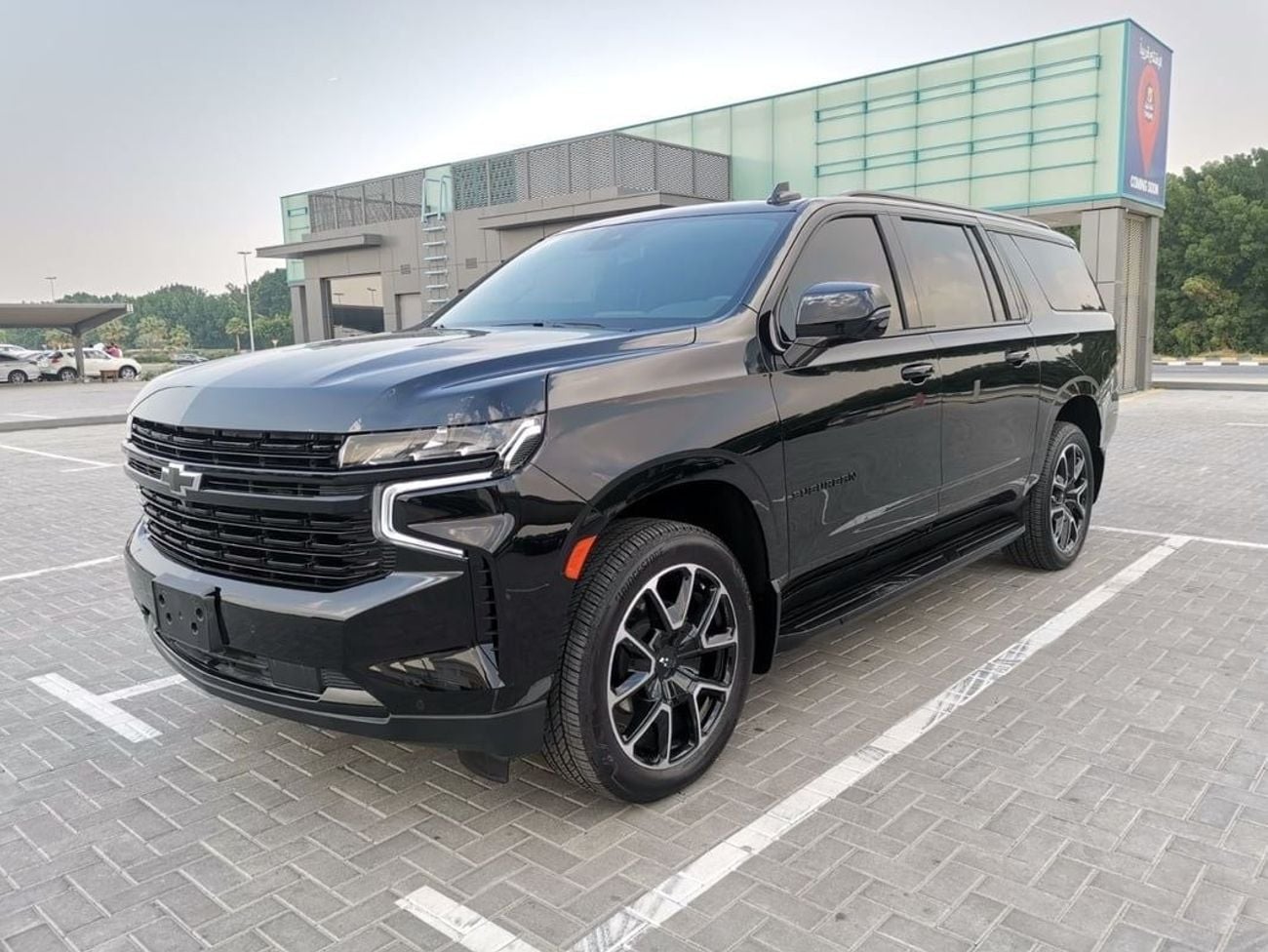 Chevrolet Suburban Premier 2023 SUV
