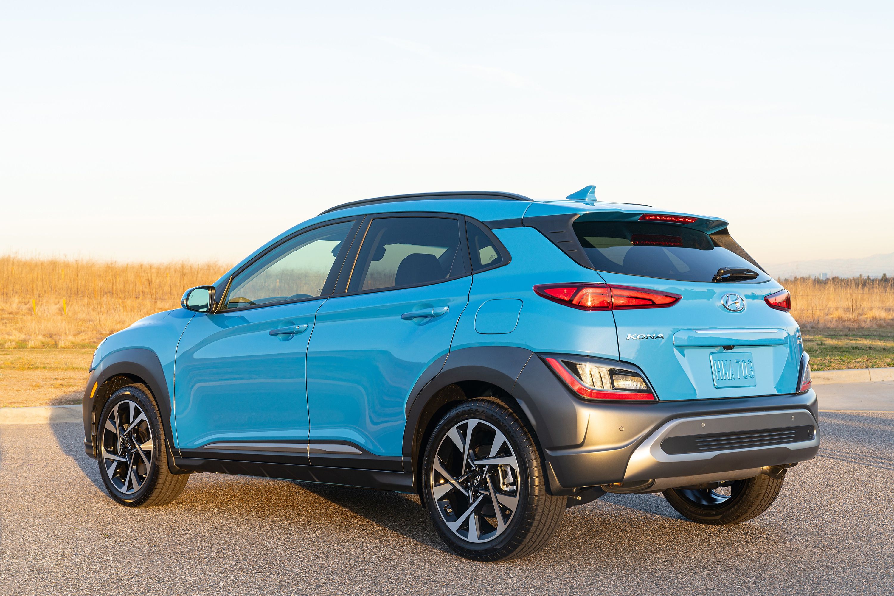Hyundai KONA SEL 2023 SUV