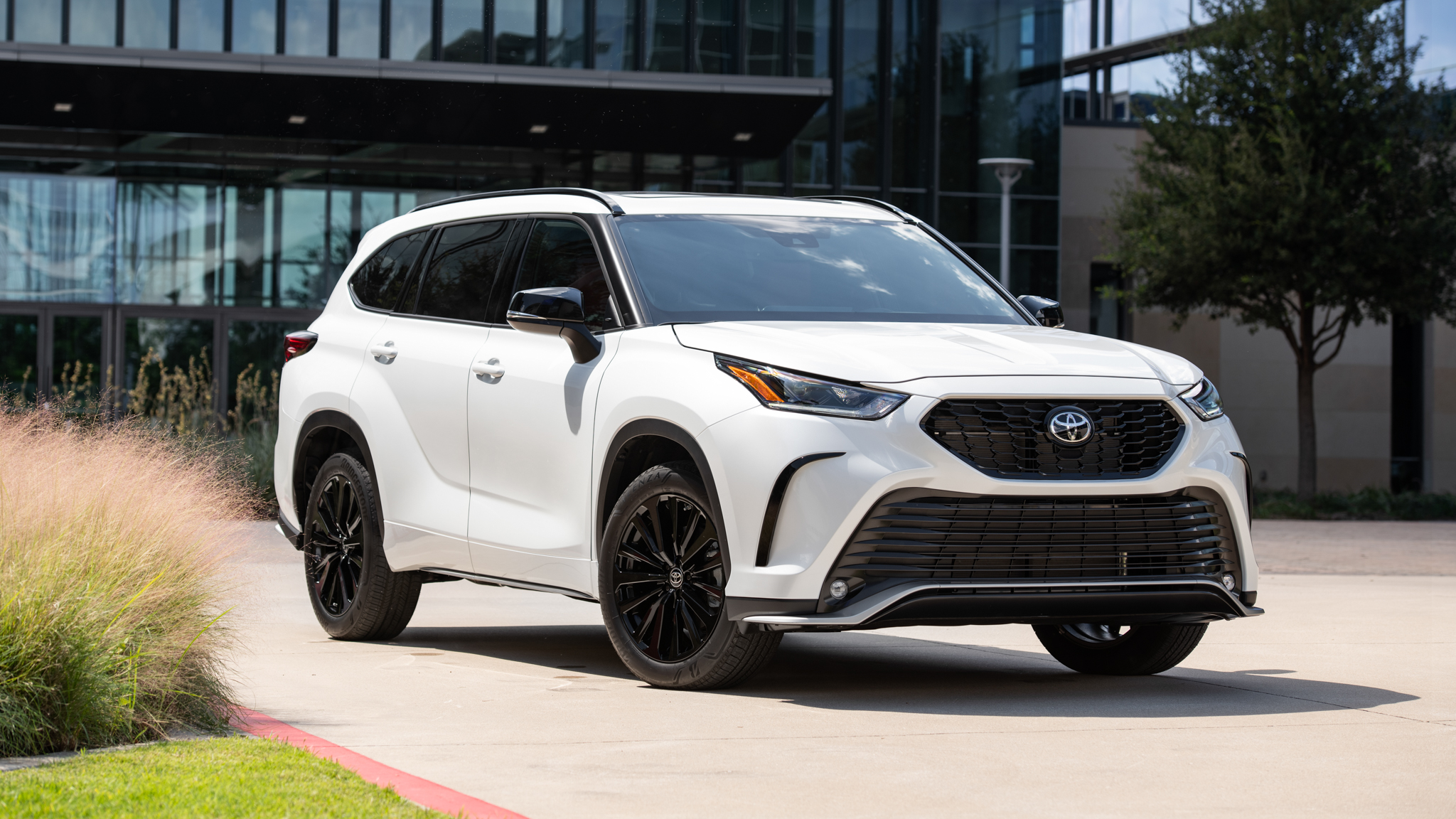 Toyota Highlander Hybrid Limited 2023 SUV