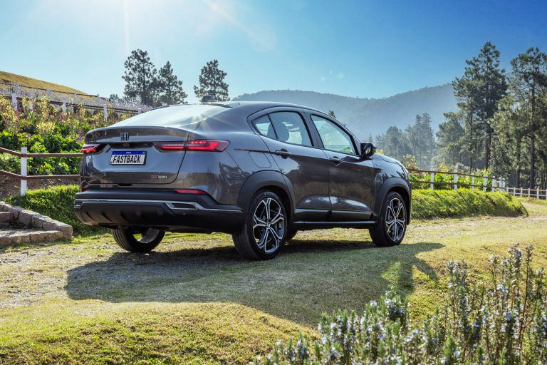 Fiat Fastback Limited 270 Modelo 2023 SUV