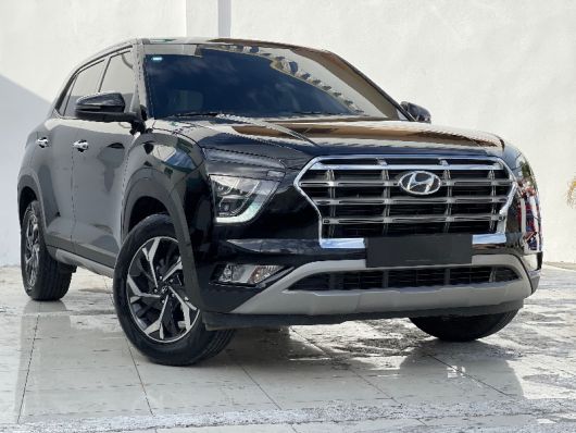 Hyundai Cantus LUX modelo 2023 vehículo
