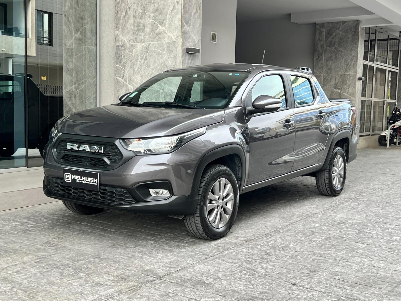 Ram 700 Bighorn 2024 camioneta