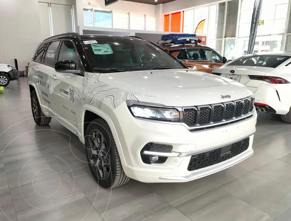 Jeep Commander 2024 SUV