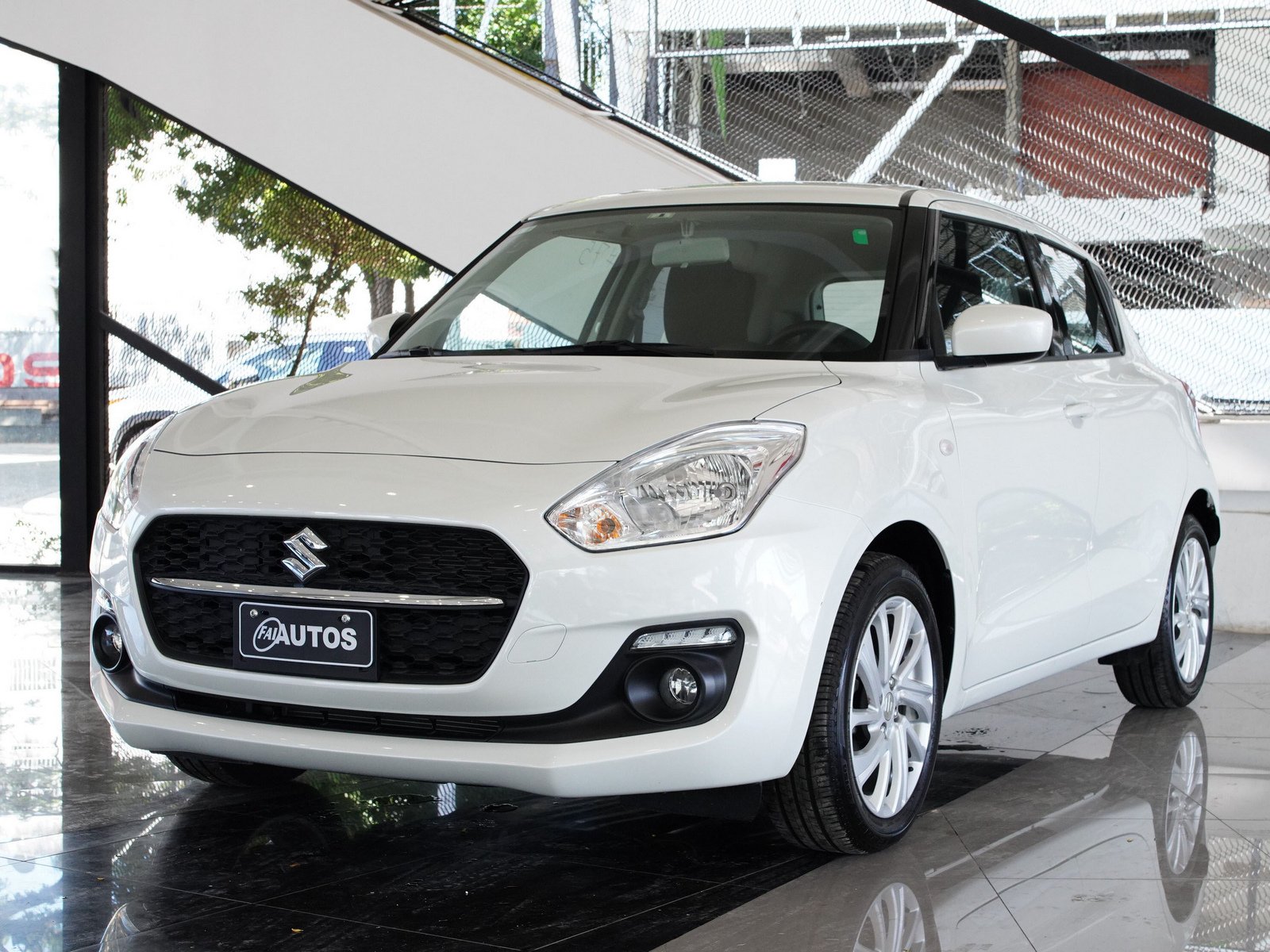 Suzuki Swift 2024 Modelo Compacto Automóvil en República Dominicana