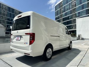 KYC V7 Modelo 2024 Transporte 14 Pasajeros