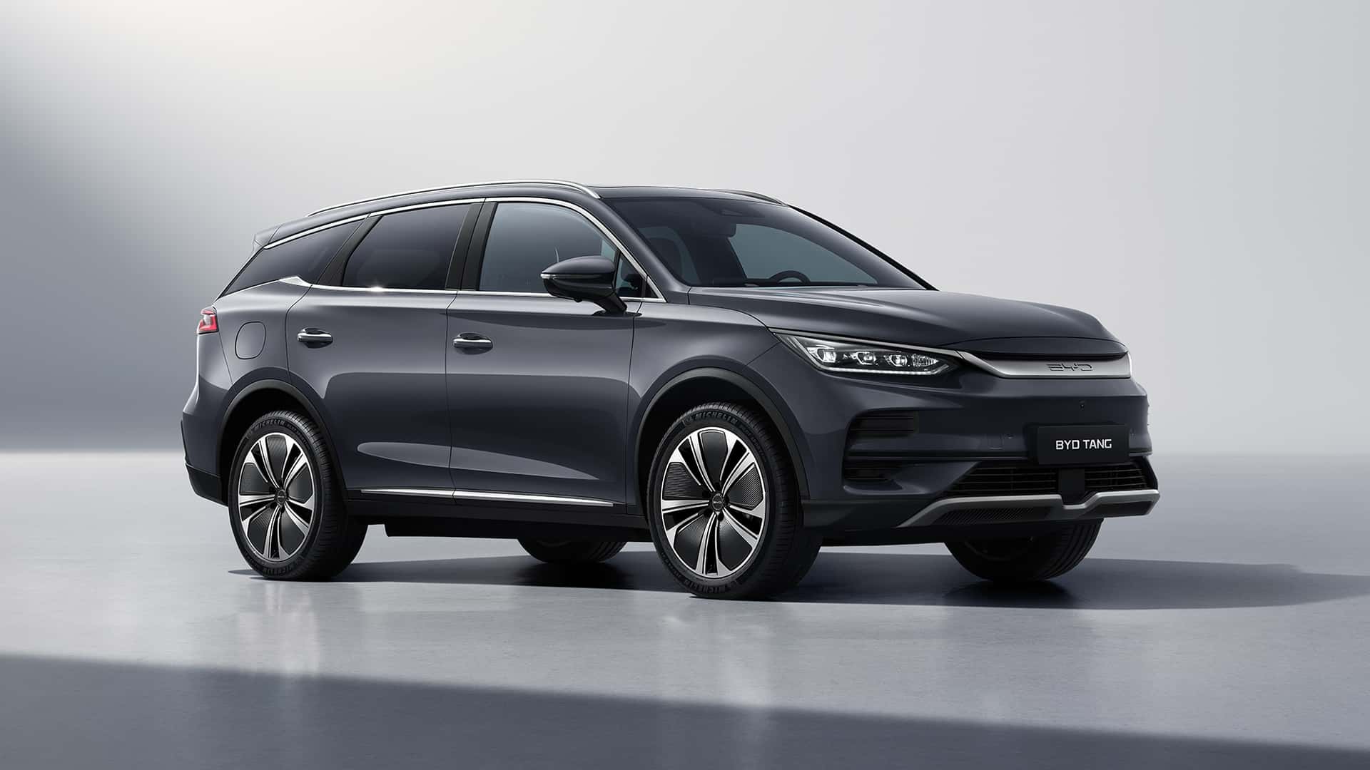 BYD Tang EV 500 Modelo 2024 SUV Eléctrico