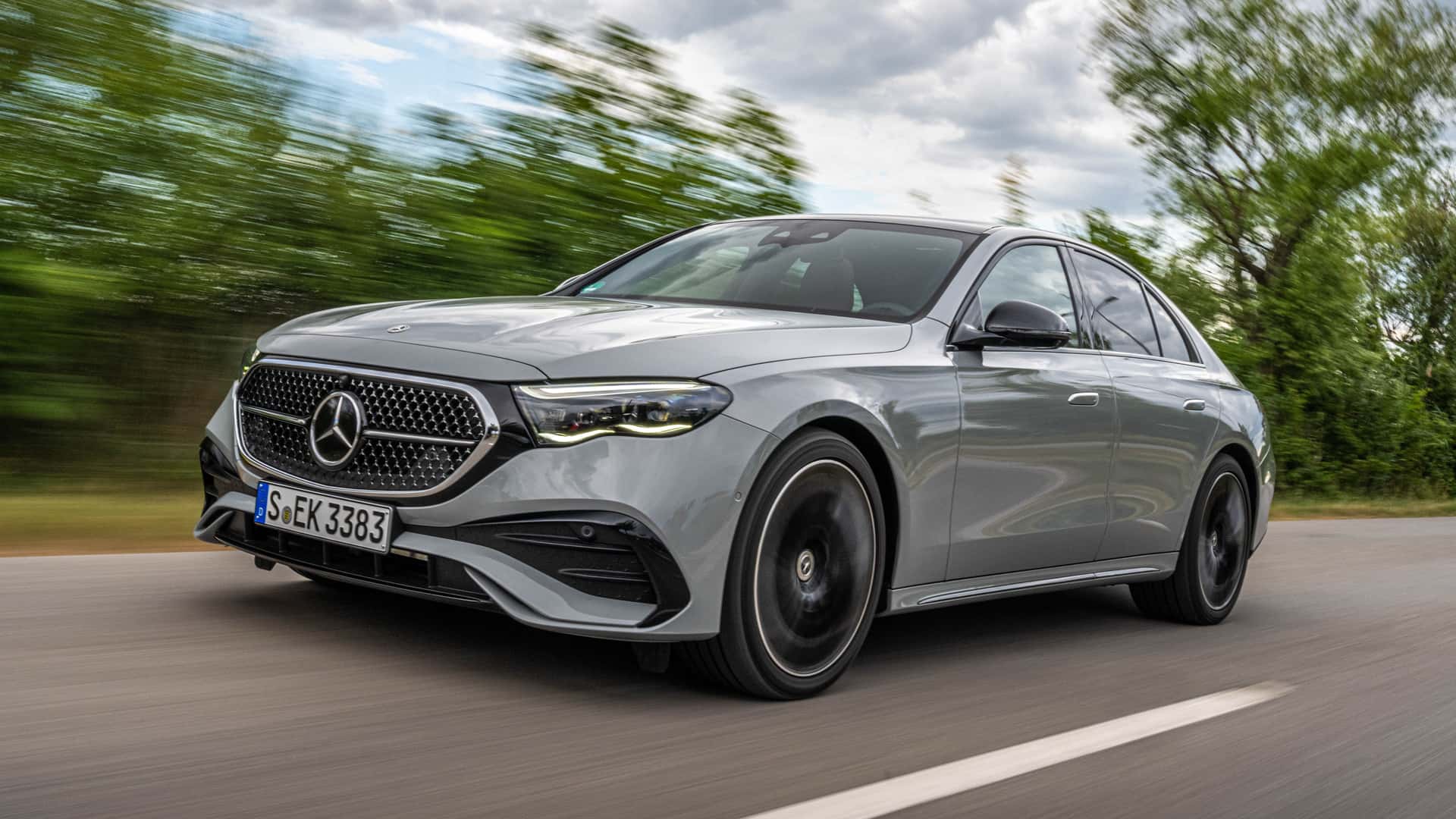 Mercedes-Benz E 350 4MATIC Berlina 2024 en República Dominicana