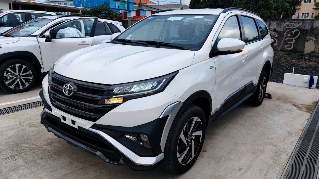 Toyota Rush 2024 SUV compacto