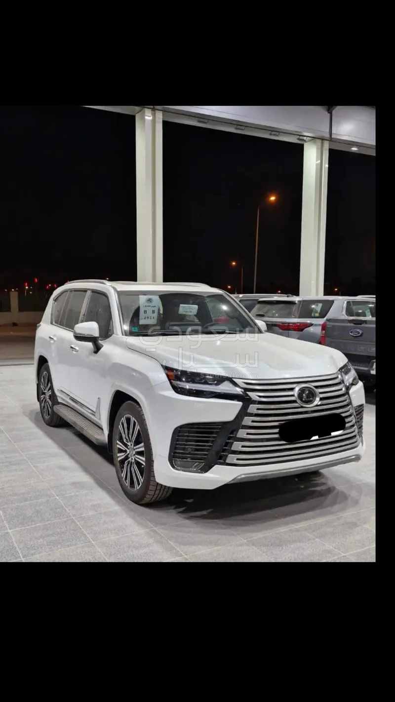 Lexus LX 600 VIP 2024 SUV de lujo