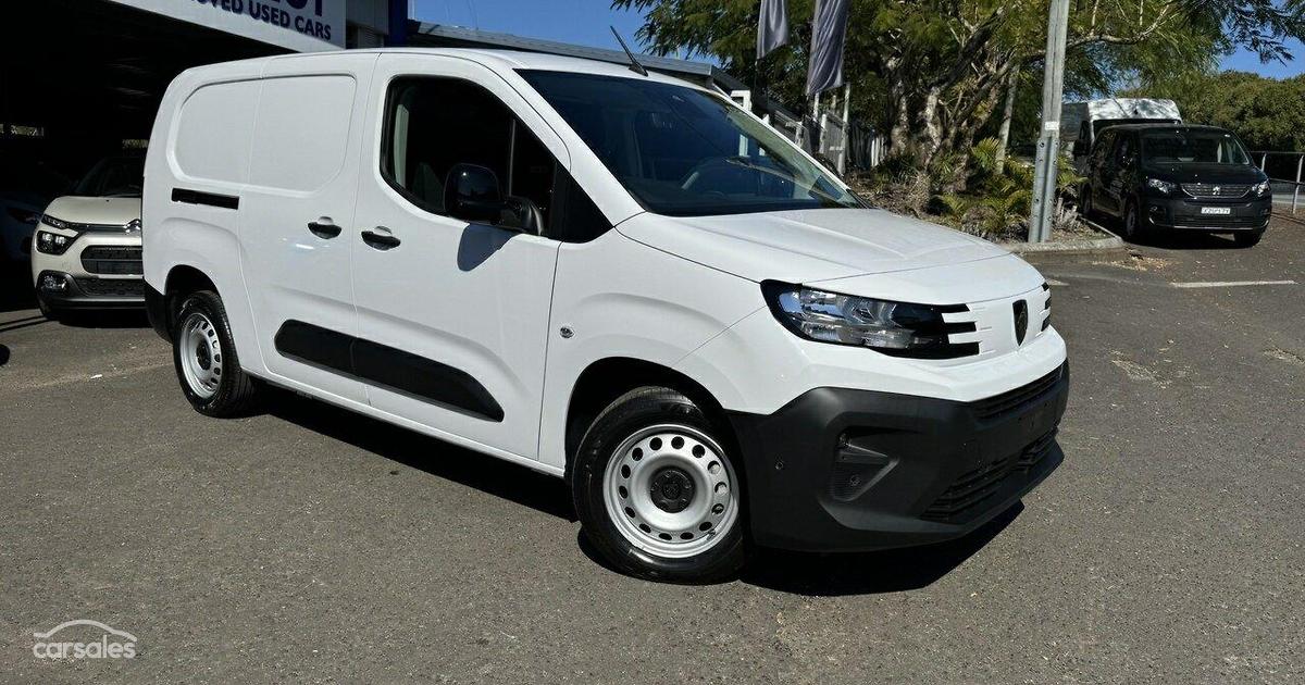 Peugeot Partner 2024 vehículo comercial en República Dominicana