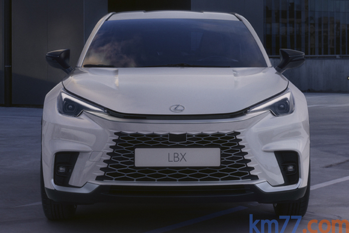 Lexus LBX CoolSport Híbrida 2024 SUV Compacta