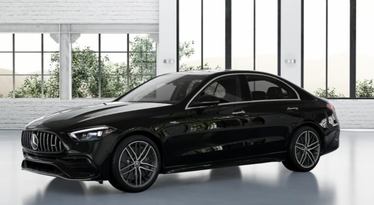 Mercedes-Benz C 300 Sedán 2024