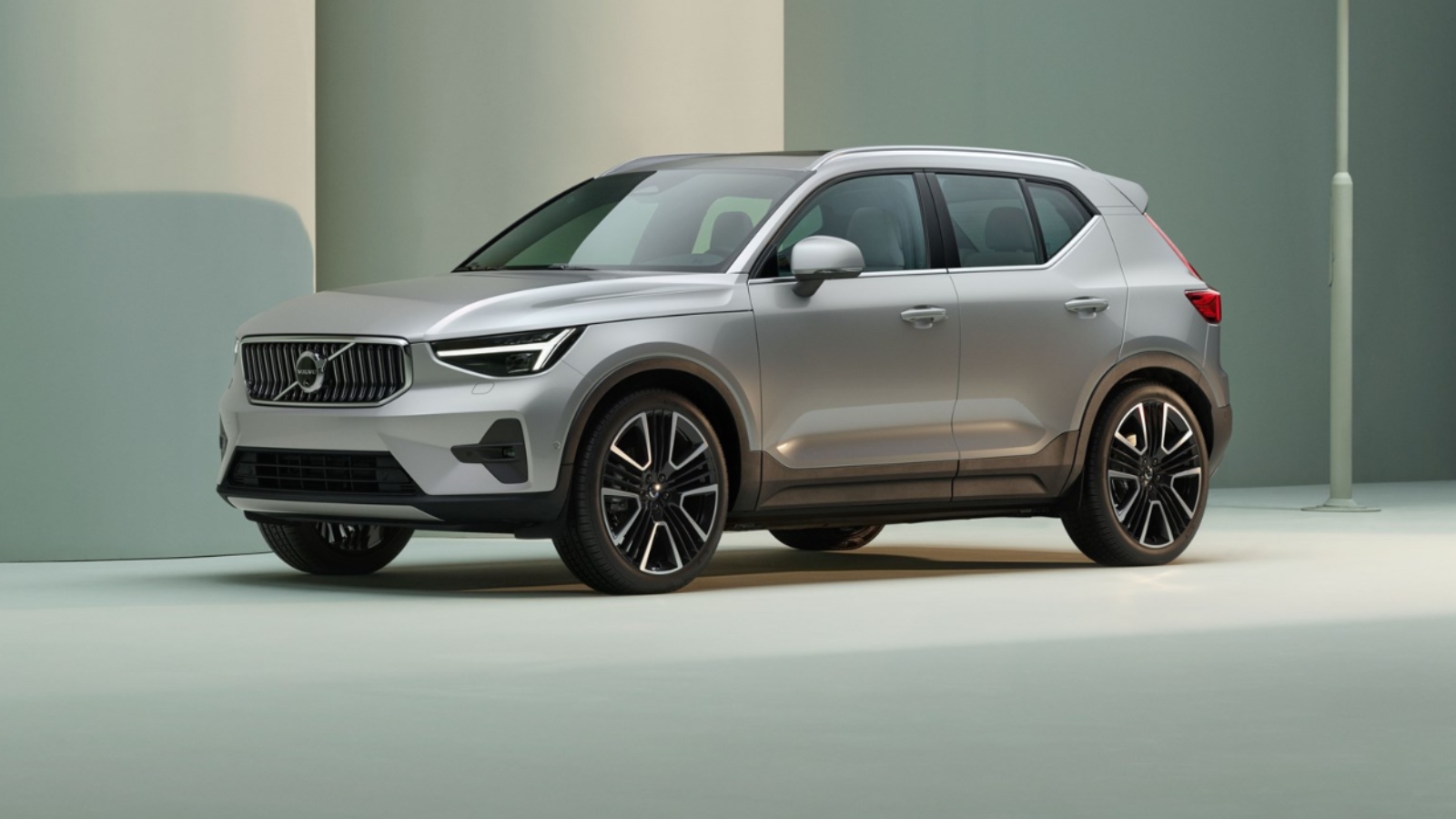 Volvo XC40 B5 2024 SUV Premium en República Dominicana