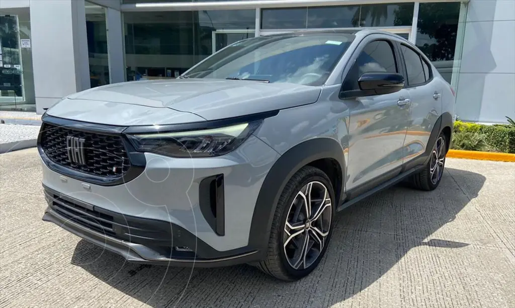 Fiat Fastback Limited 270 Modelo 2024 SUV en República Dominicana