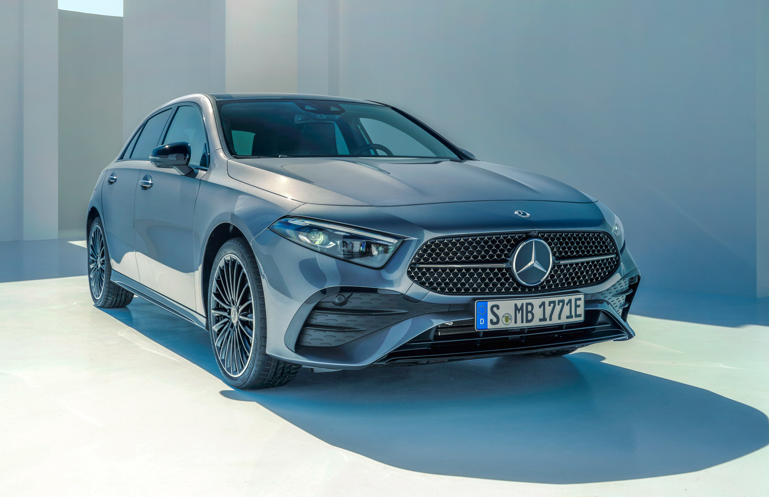 Mercedes-Benz AMG A 35 2024 Sedán Deportivo
