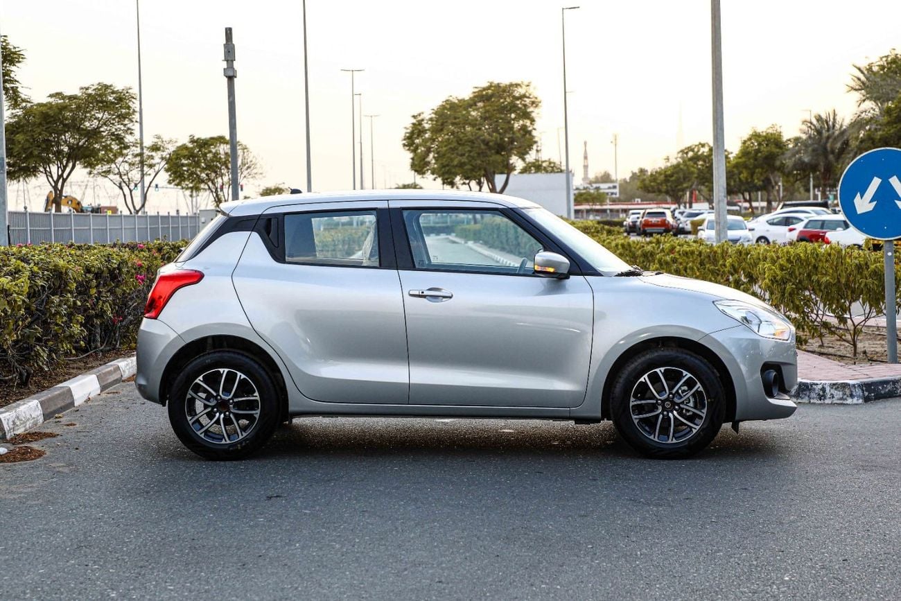 Suzuki Swift GL+ modelo 2024 auto compacto en República Dominicana
