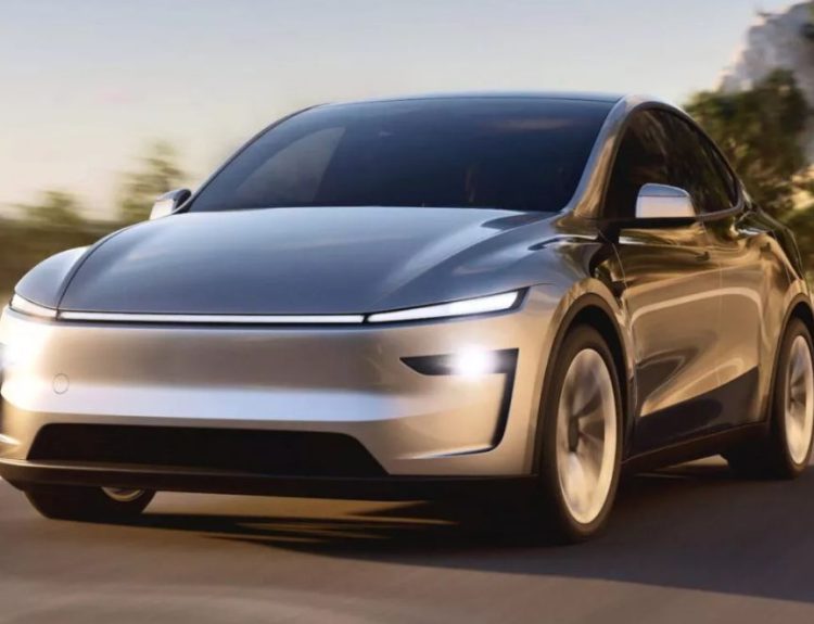 Tesla Model Y Long Range 2025 SUV eléctrico