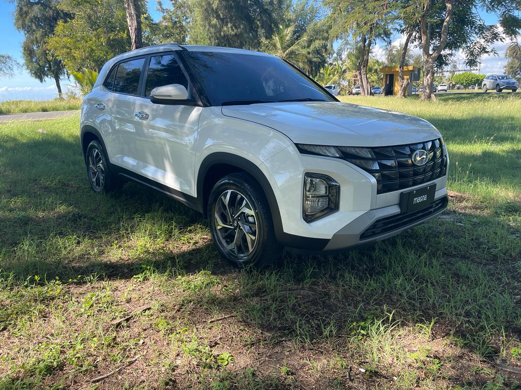 Hyundai Cantus LUX 2025 vehículo en República Dominicana