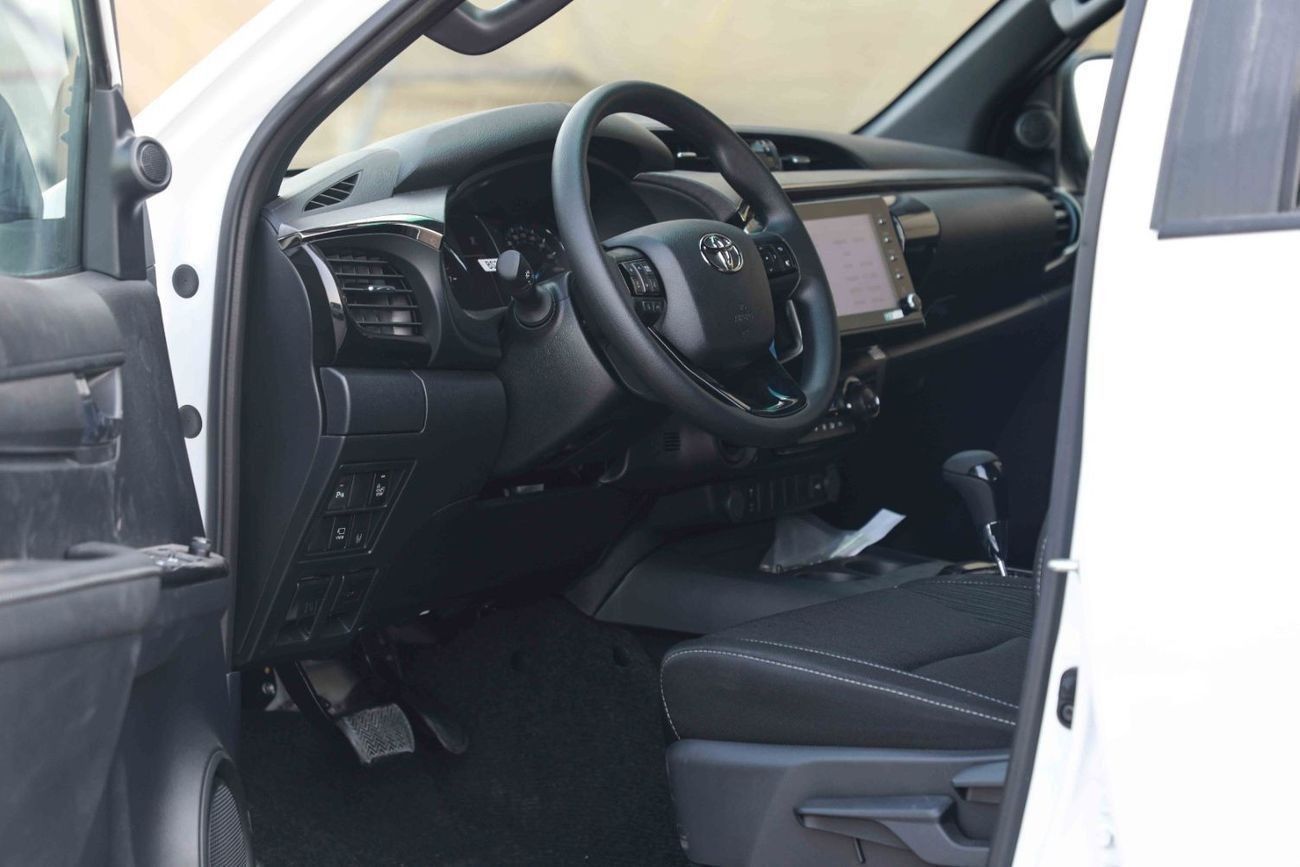 Toyota Hilux Full 2.8 2025 Camioneta en República Dominicana