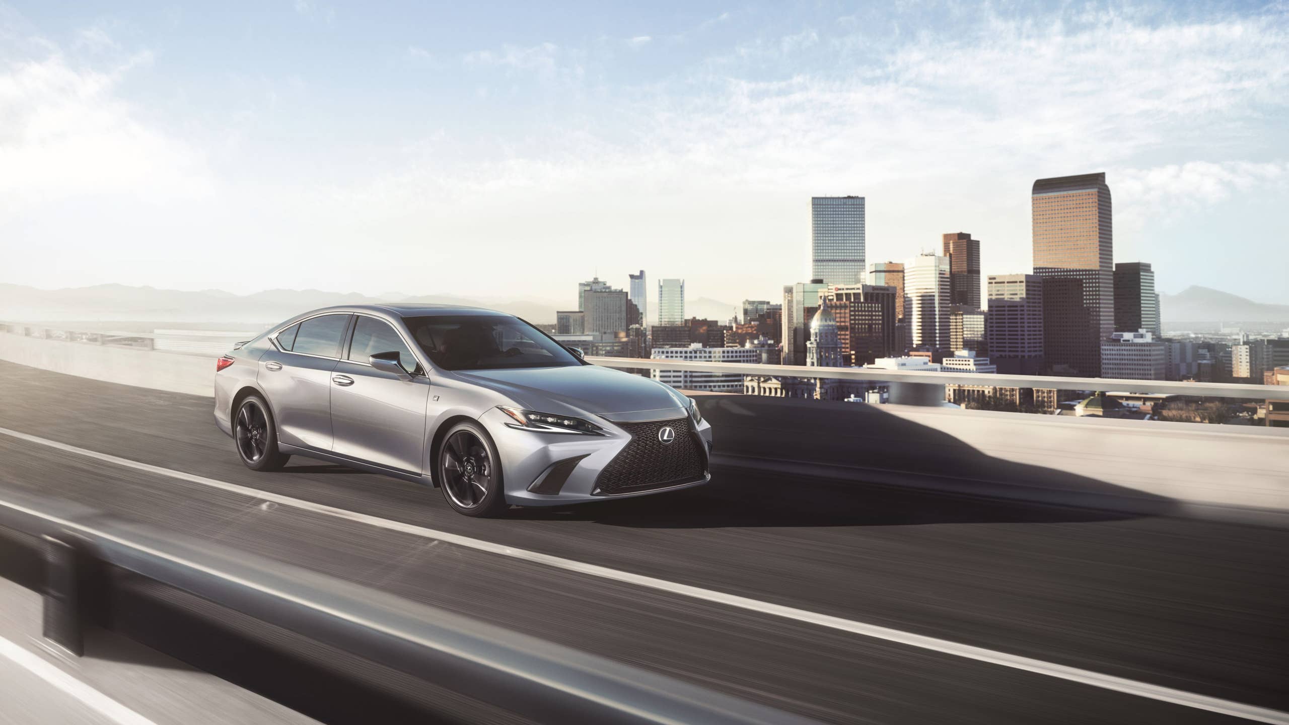 Lexus RX 450h+ Hybrid 2025 SUV
