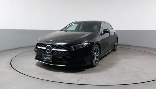 Mercedes-Benz GLS 450 4MATIC 2025 SUV en República Dominicana