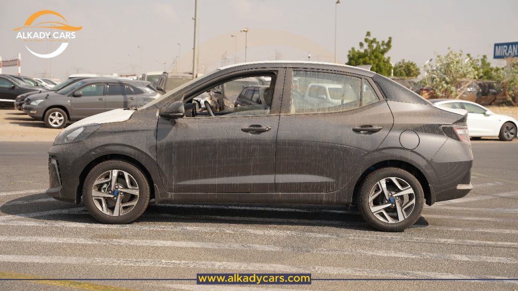 Hyundai Grand i10 Sedán 2025