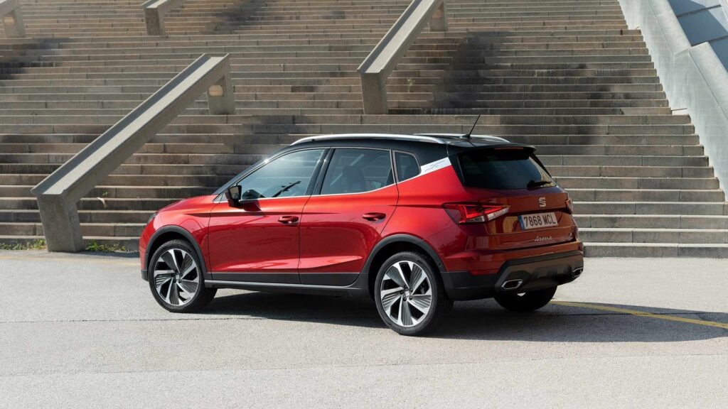 Seat Arona FR modelo 2025 SUV compacto en República Dominicana