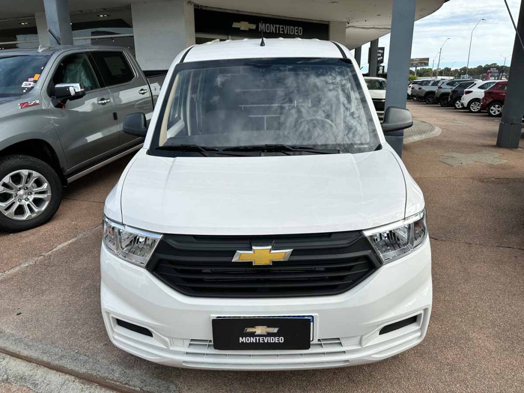 Chevrolet N400 Cargo Camión 2025