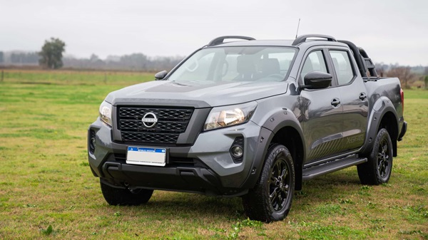 Nissan Frontier Katana Edición 2025 Camioneta en República Dominicana
