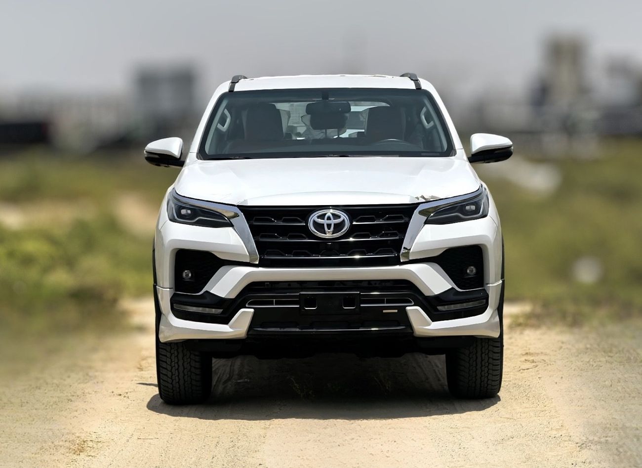 Toyota Fortuner SRV 2025 SUV