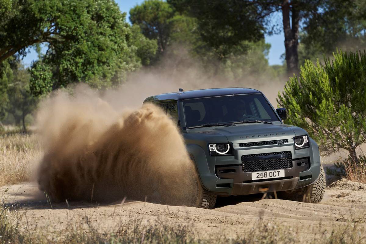 Land Rover Defender 110 SE Híbrido 2025