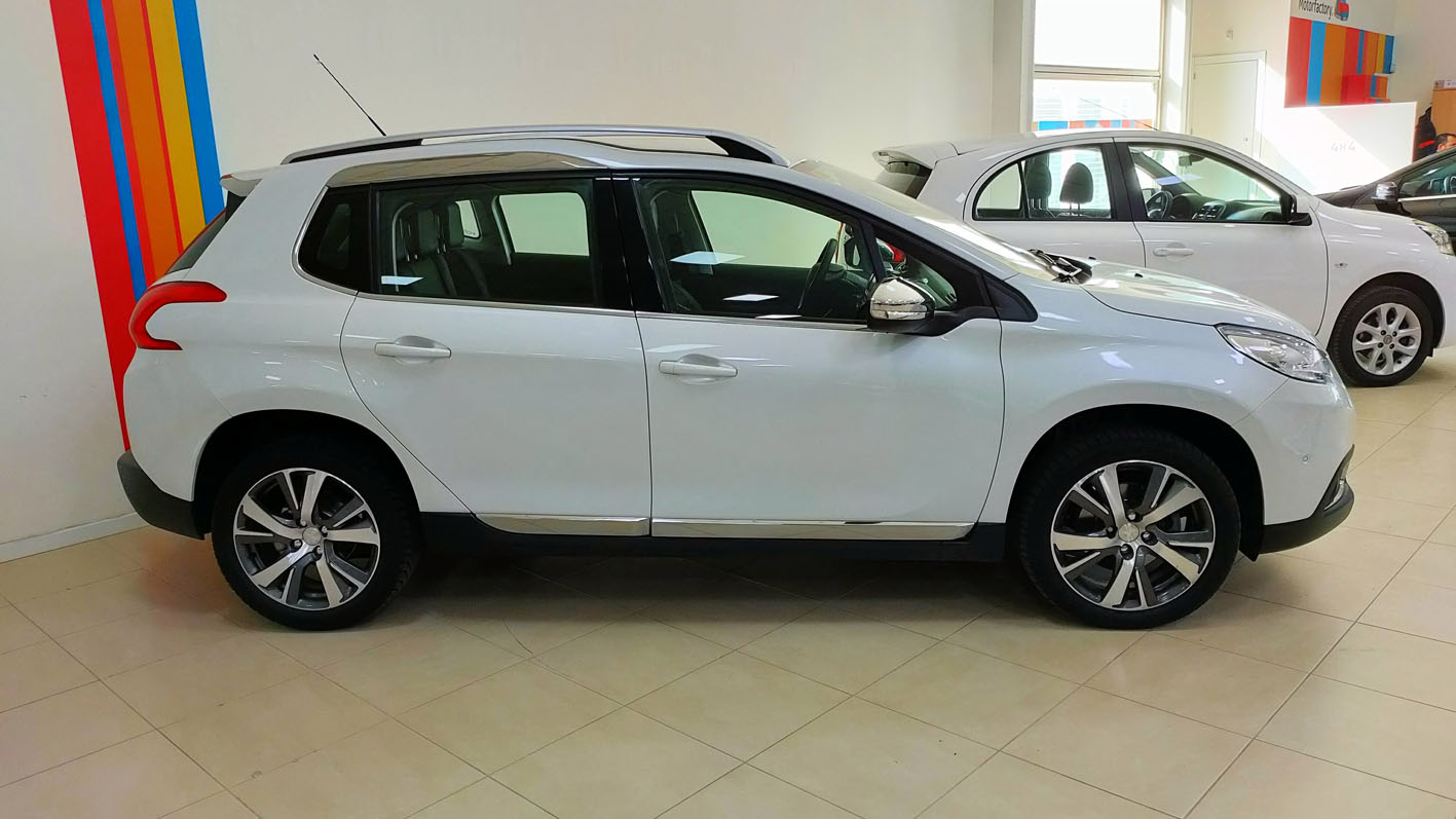 Peugeot 2008 Allure 2025 SUV en República Dominicana