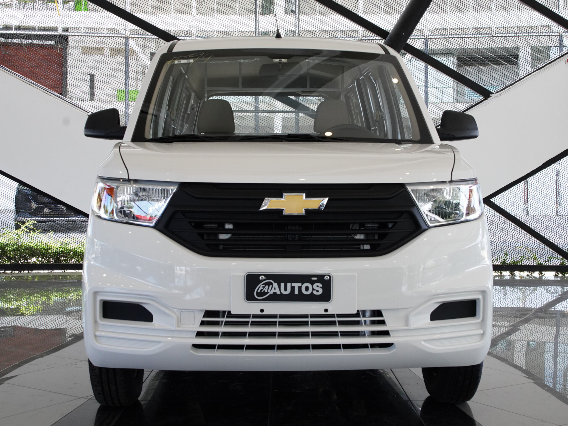 Chevrolet N400 modelo 2025 vehículo en República Dominicana