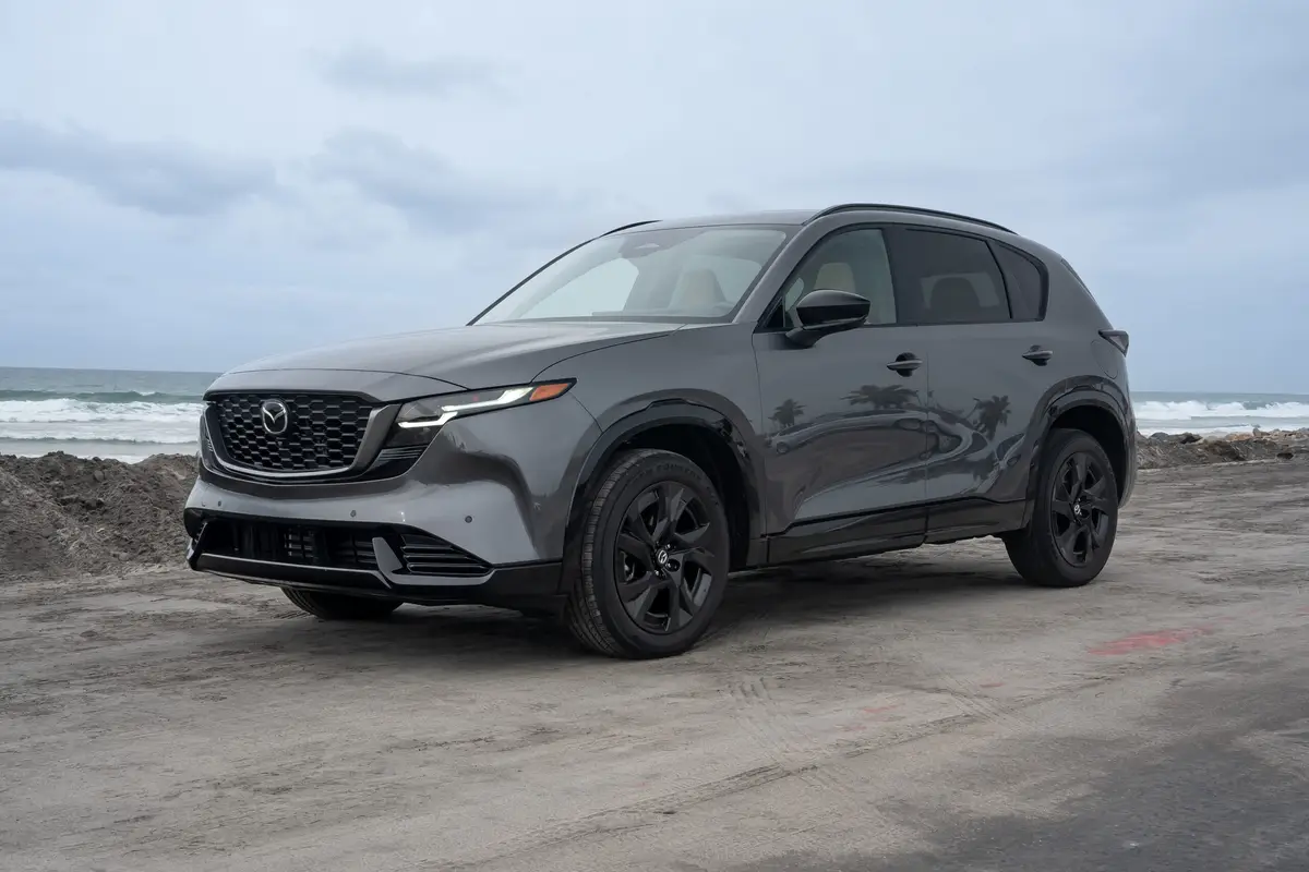 Mazda CX-50 modelo 2025 SUV