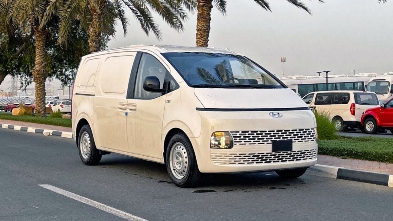 Hyundai Staria 2026 vehículo diésel automático