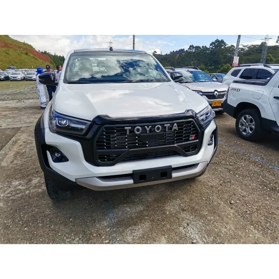 Toyota Hilux Limited TSS 2026 Camioneta 4x4 en República Dominicana