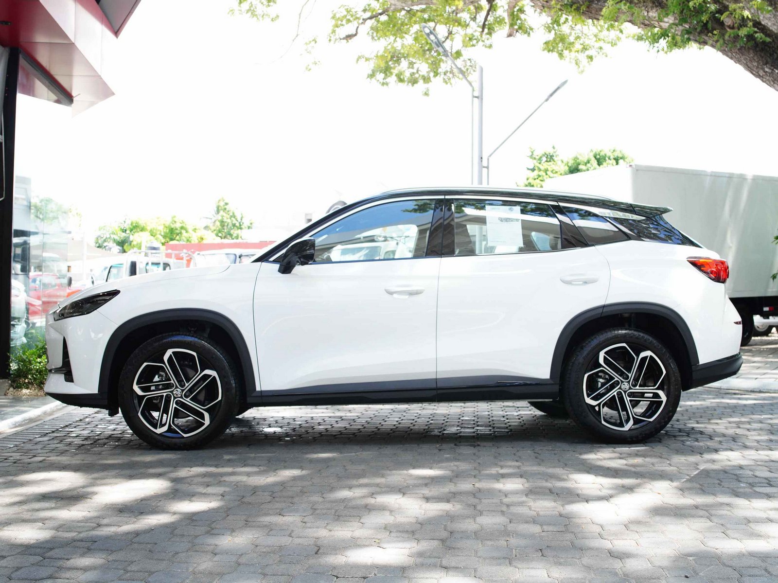 MG One 2026 SUV estándar en República Dominicana