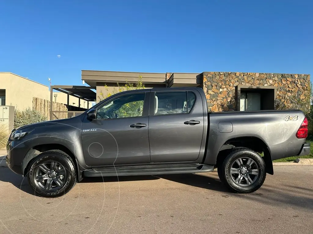 Toyota Hilux Limited 2026 Pickup