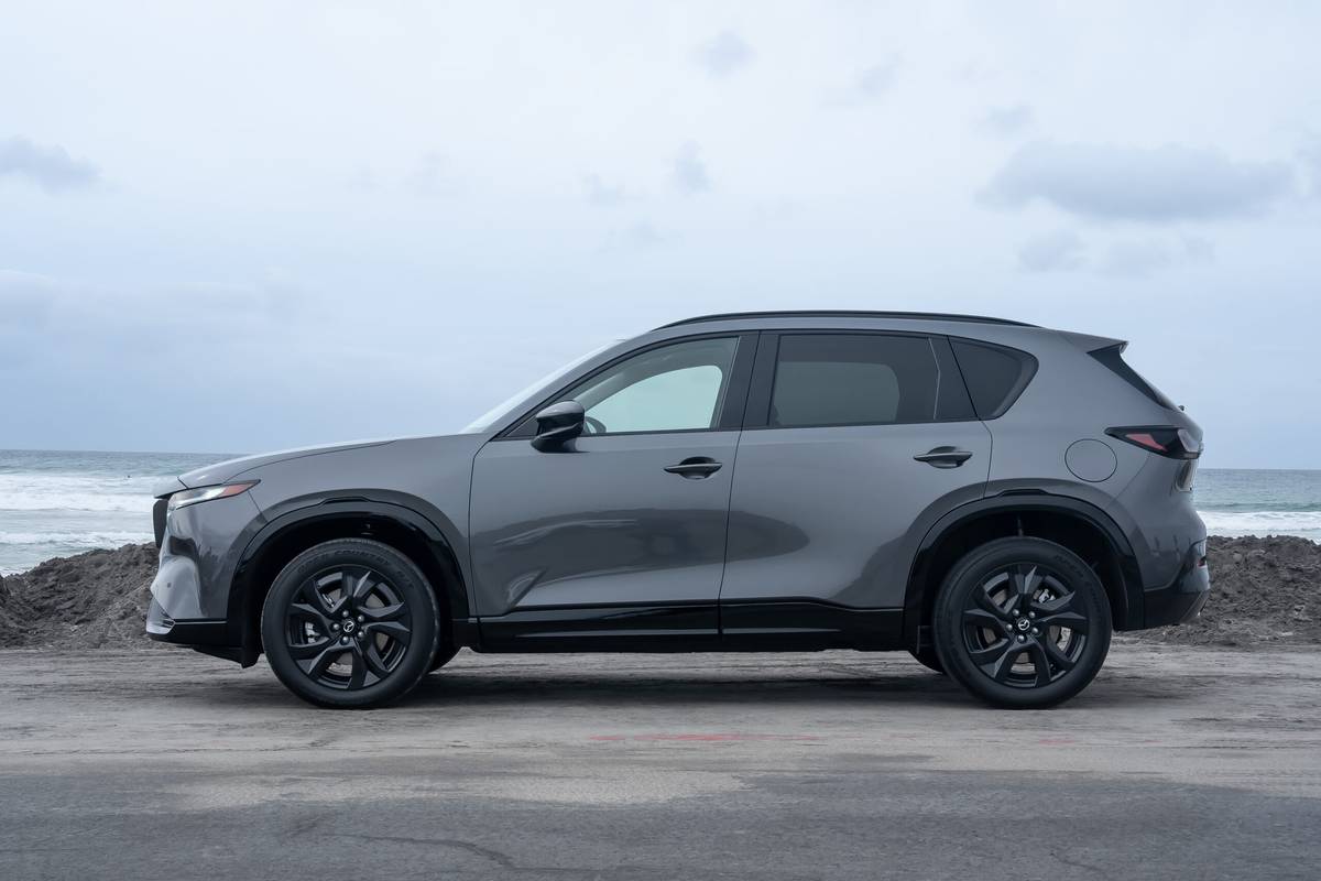 Mazda CX-5 CE 2026 SUV en República Dominicana