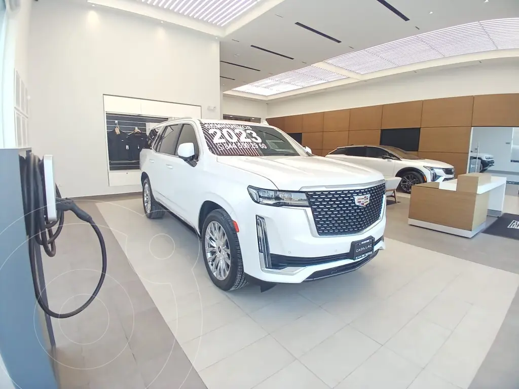 Cadillac Escalade Luxury 2026 SUV corto