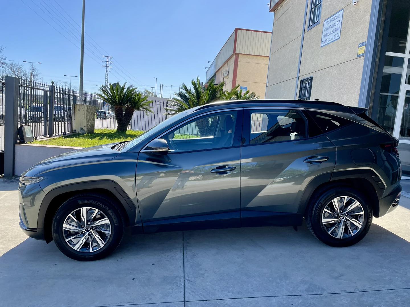 Hyundai Tucson Signature 2026 SUV 2WD en República Dominicana