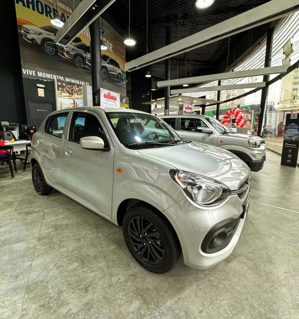 Suzuki Celerio GL modelo 2026 compacto en República Dominicana