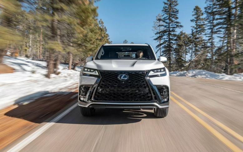Lexus LX 700 H Urban 2026 SUV de lujo