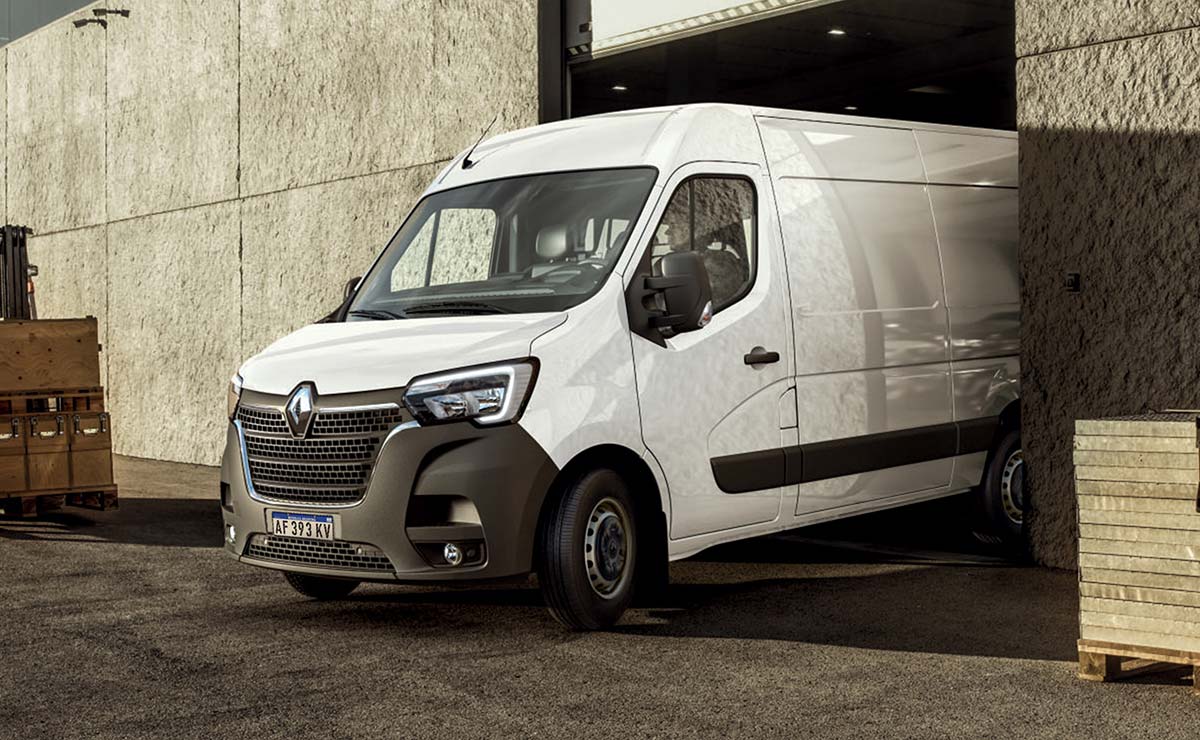 Renault Master Furgón Carga 2027 en República Dominicana