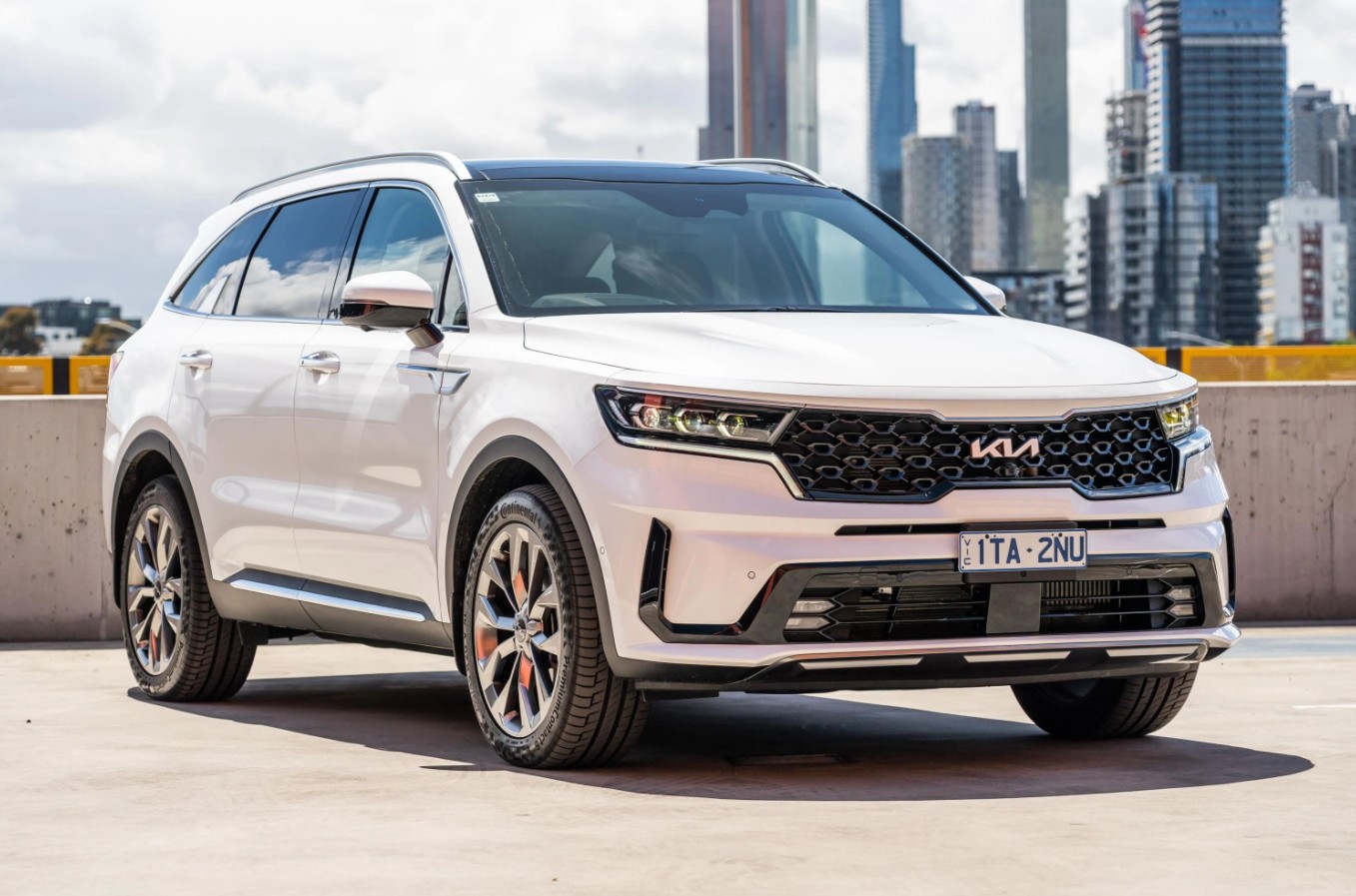 Kia Sonet modelo 2027 SUV compacto