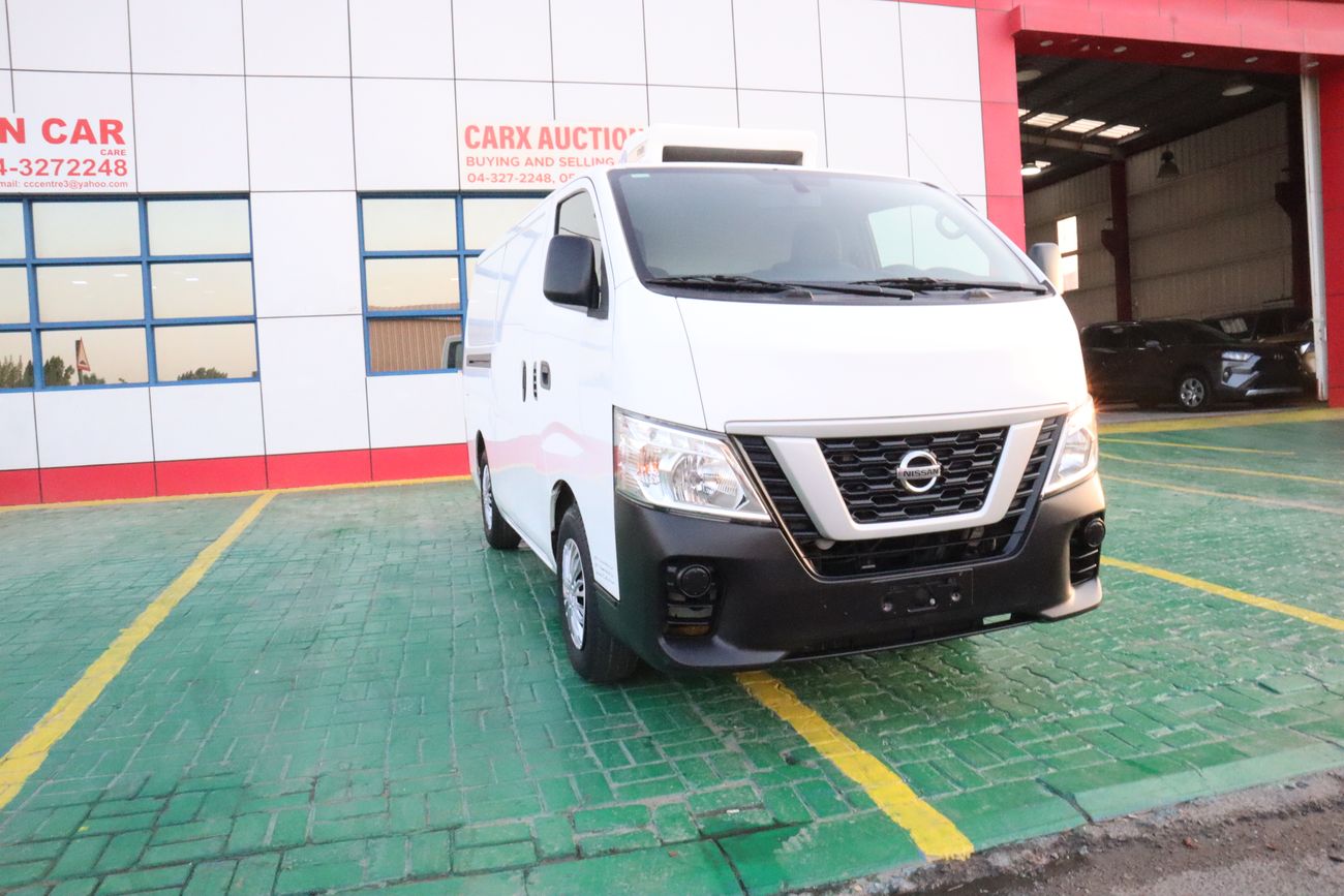 Nissan Urvan 2.5L Turbo Diésel 2027 en República Dominicana