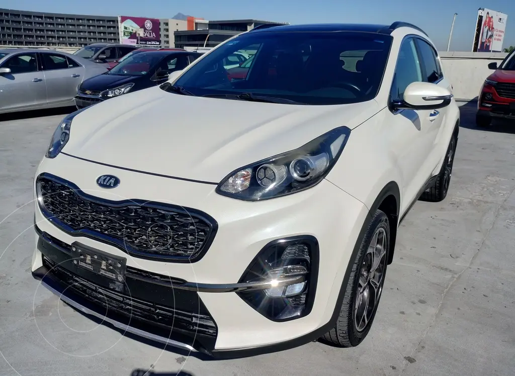 Kia Sportage Luxury 2027 SUV