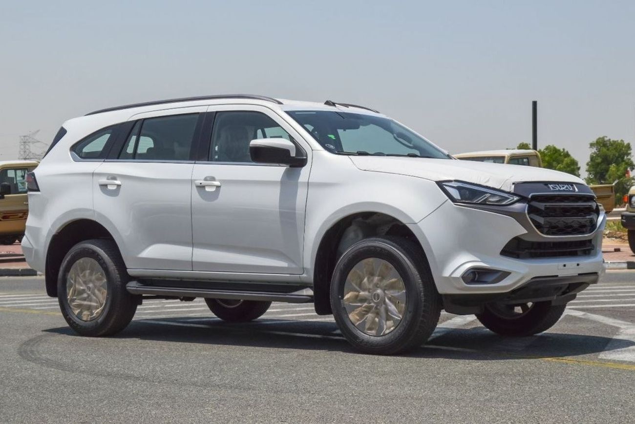 Isuzu Mux modelo 2027 vehículo utilitario en República Dominicana